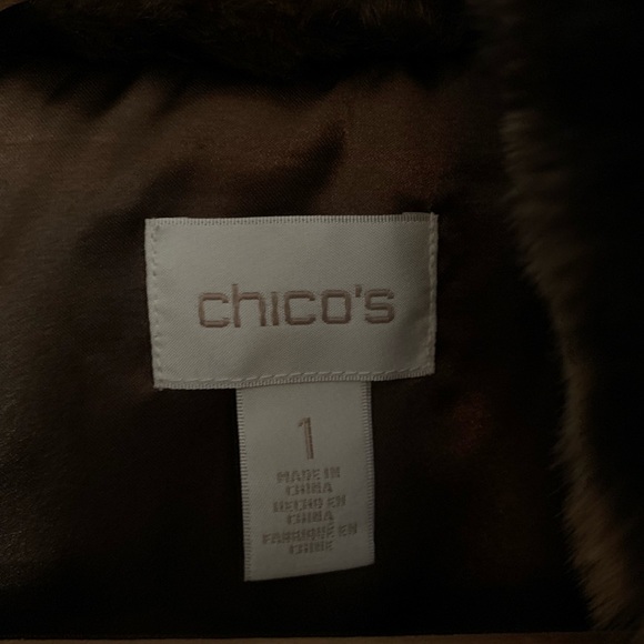 Chico’s fur vest…..size 1….EUC - Picture 2 of 4